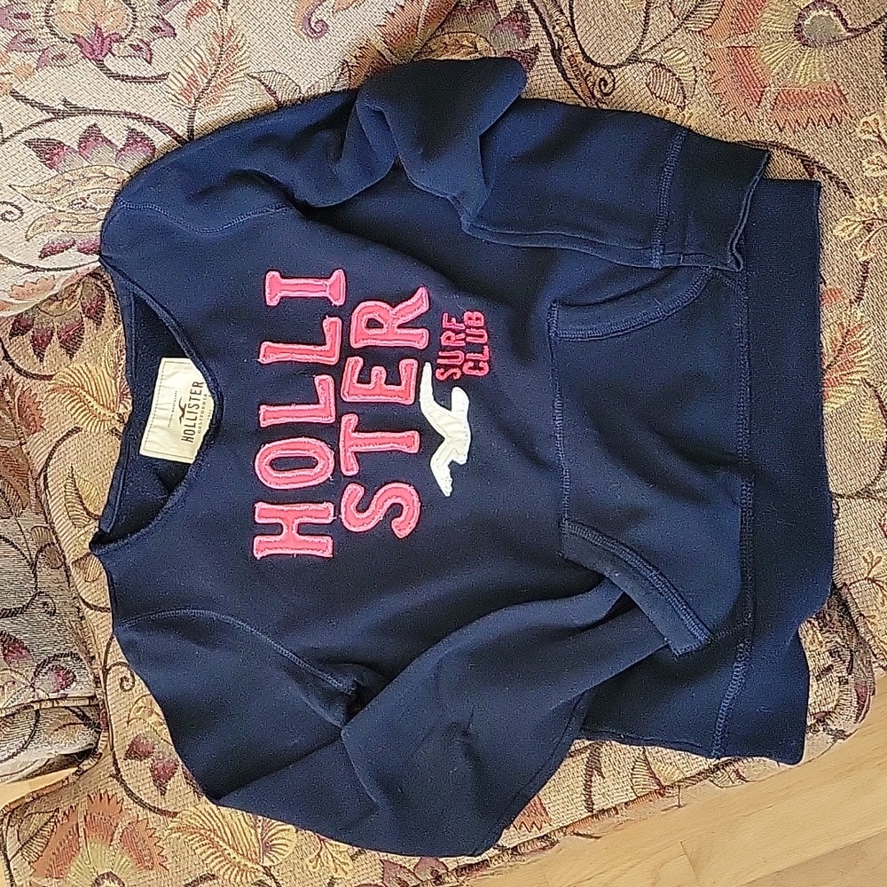 Hoodless hoodie